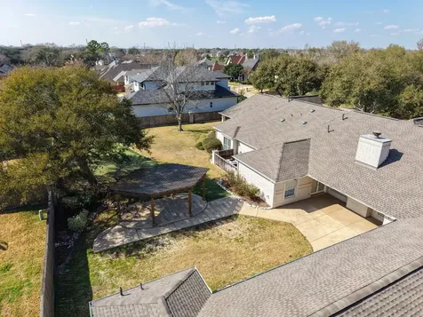 16001 Kevindale Court Houston TX 77040