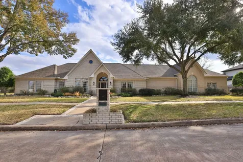 16001 Kevindale Court Houston TX 77040
