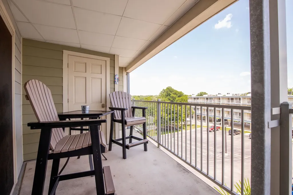 500 N Market Street 316 New Braunfels TX 78130