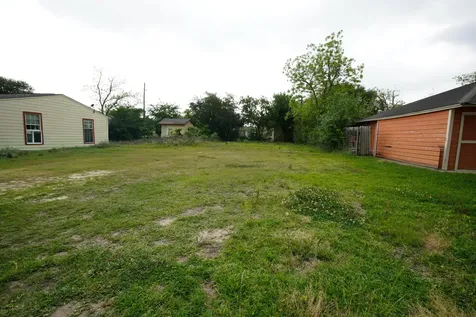 10225 Fairfax Street Houston TX 77029