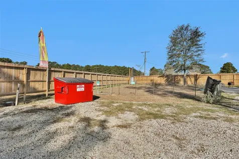 17347 Fm 1774 Plantersville TX 77363