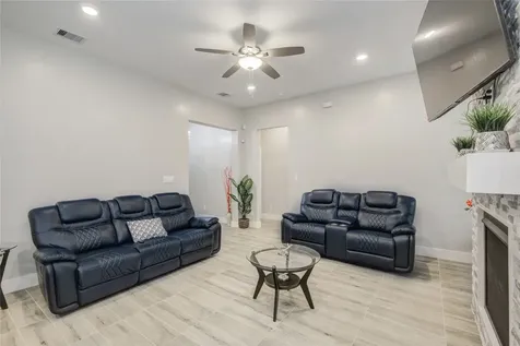 11707 Barwood Bend Drive Houston TX 77065