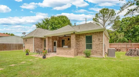 11707 Barwood Bend Drive Houston TX 77065