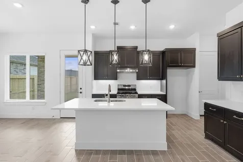 11816 South Pavillion Drive Mont Belvieu TX 77523