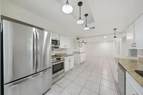 10311 Westray Street Houston TX 77043