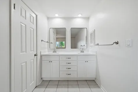 10311 Westray Street Houston TX 77043