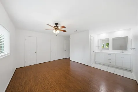 10311 Westray Street Houston TX 77043