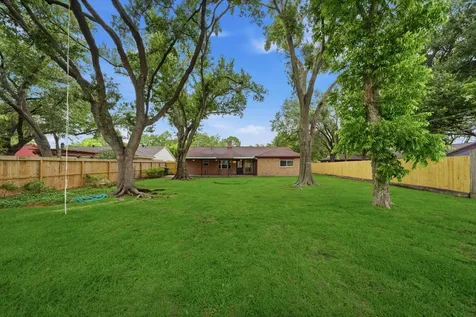 10311 Westray Street Houston TX 77043