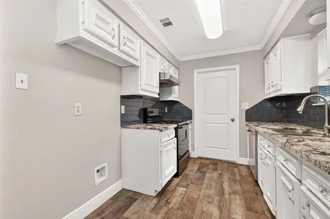 10126 Fernstone Lane Houston TX 77070