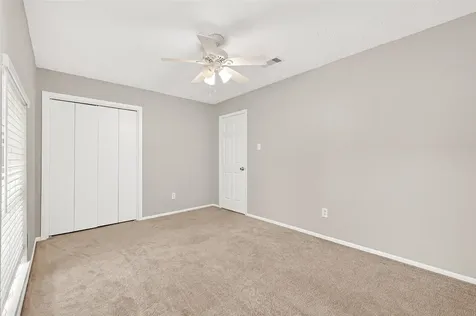10126 Fernstone Lane Houston TX 77070