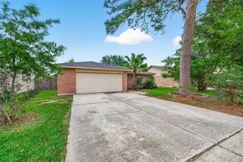 10126 Fernstone Lane Houston TX 77070
