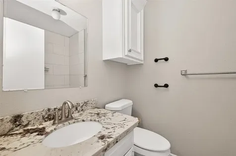 10126 Fernstone Lane Houston TX 77070