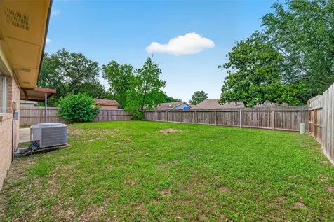 10126 Fernstone Lane Houston TX 77070