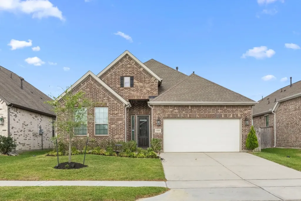 1938 Hickory Grove Lane Tomball TX 77375