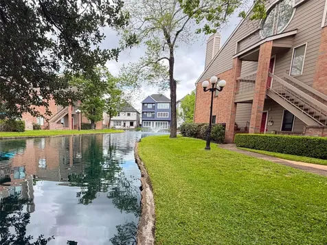 2023 Gentryside Drive 506 Houston TX 77077