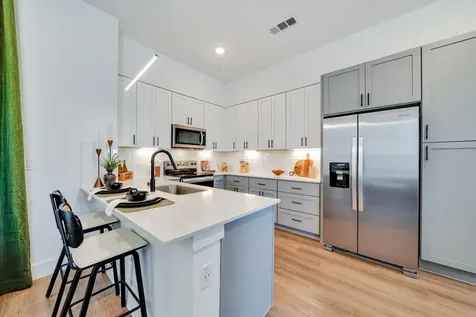 1601-208 Mustang Drive Marble Falls TX 78654