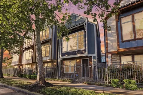 1816 Dennis Street Houston TX 77004