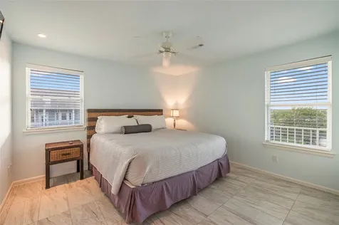 1617 Dick Bay Drive Dickinson TX 77539