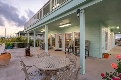 1617 Dick Bay Drive Dickinson TX 77539