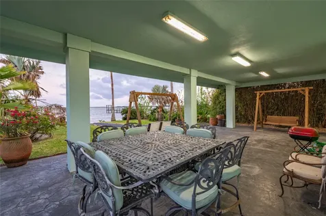 1617 Dick Bay Drive Dickinson TX 77539