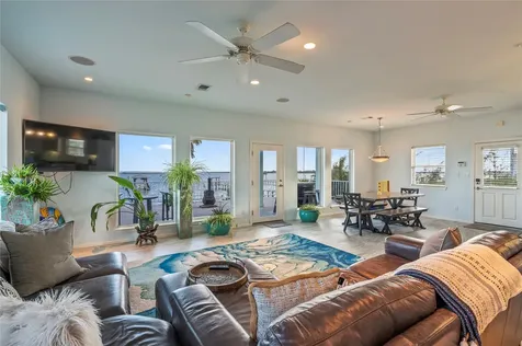 1617 Dick Bay Drive Dickinson TX 77539