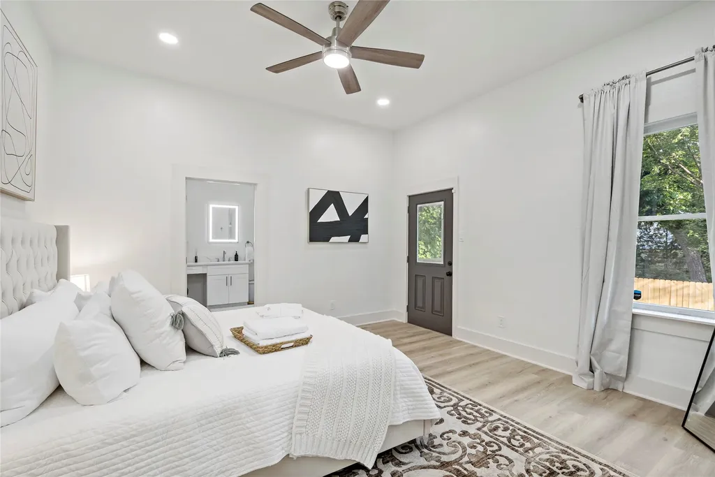 506 E Evergreen Street E San Antonio TX 78212
