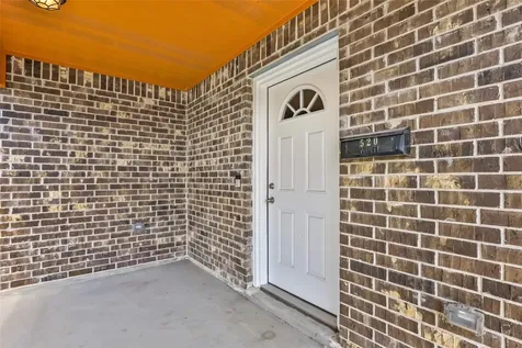 520 E Defee Avenue Baytown TX 77520