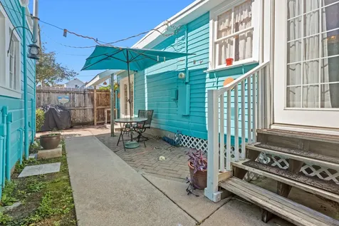 1302 15th Street Galveston TX 77550