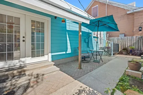 1302 15th Street Galveston TX 77550