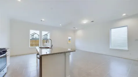 6404 Pregonero Lane Houston TX 77048