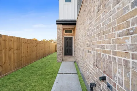 6404 Pregonero Lane Houston TX 77048