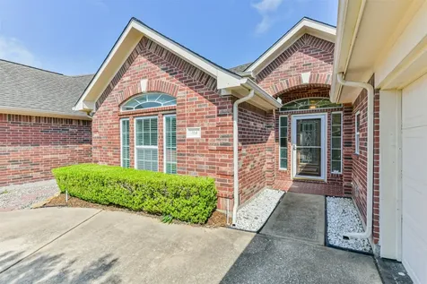 314 Parkwood Village Drive Friendswood TX 77546