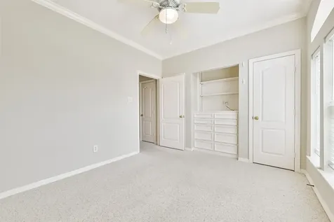 314 Parkwood Village Drive Friendswood TX 77546