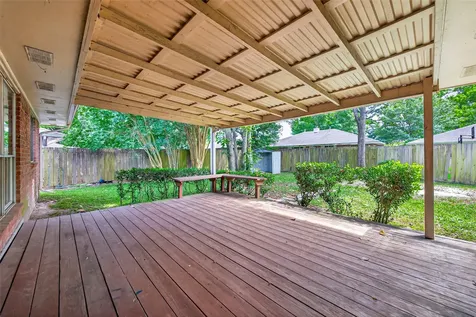 2502 Old Oak Lane Houston TX 77339