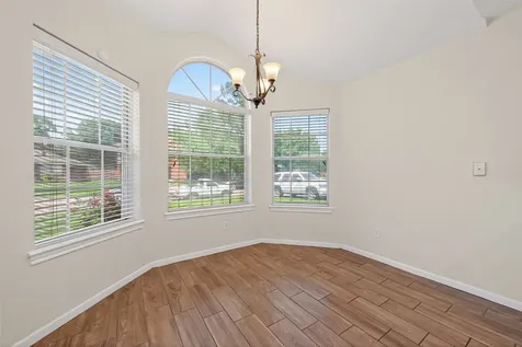 2502 Old Oak Lane Houston TX 77339