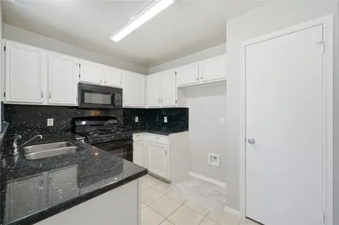 2034 Greenwest Drive Missouri City TX 77489