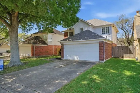 2034 Greenwest Drive Missouri City TX 77489