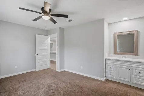 12226 Kings Meadow Drive Houston TX 77044