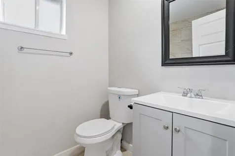 12226 Kings Meadow Drive Houston TX 77044