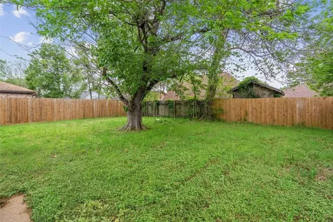 12226 Kings Meadow Drive Houston TX 77044