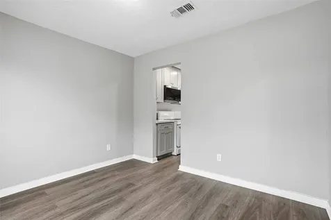 12226 Kings Meadow Drive Houston TX 77044