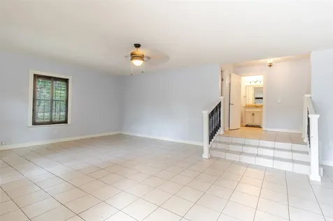 4459 Pettytown Road Dale TX 78616