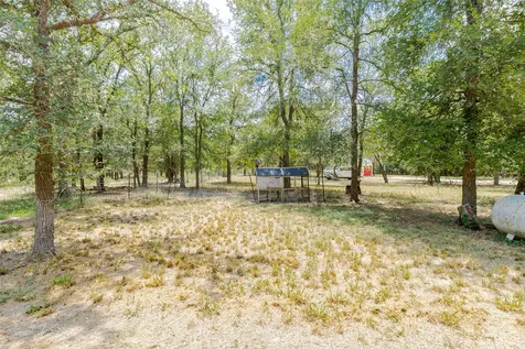4459 Pettytown Road Dale TX 78616