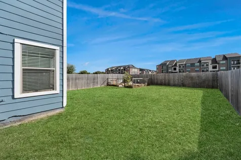 2610 Skyview Shadows Court Houston TX 77047