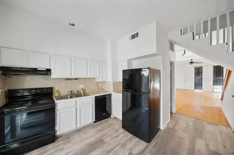 518 Hawthorne Street 2 Houston TX 77006