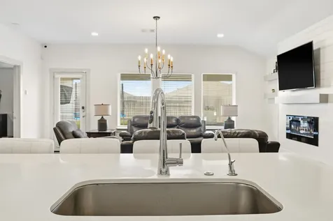 8210 Buck Lane Rosharon TX 77583