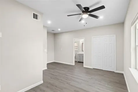 8402 Bassett Street Houston TX 77051
