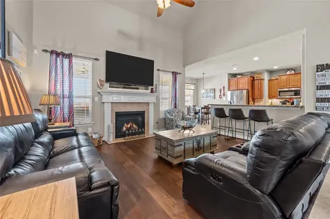 9723 Suffolk Downs Drive Mont Belvieu TX 77523