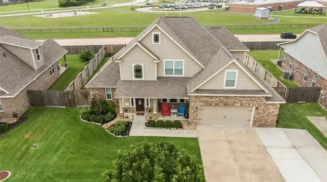 9723 Suffolk Downs Drive Mont Belvieu TX 77523