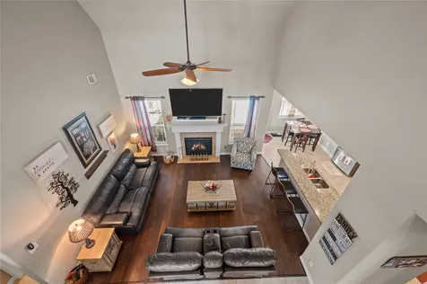 9723 Suffolk Downs Drive Mont Belvieu TX 77523